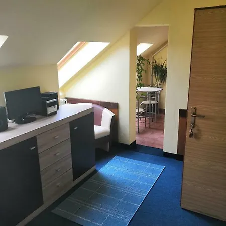 Hostel Damiell