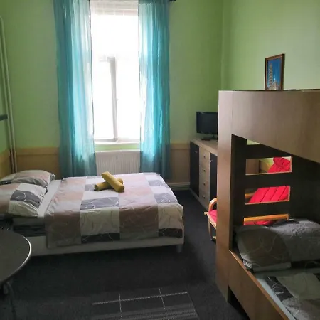 Hostel Damiell *