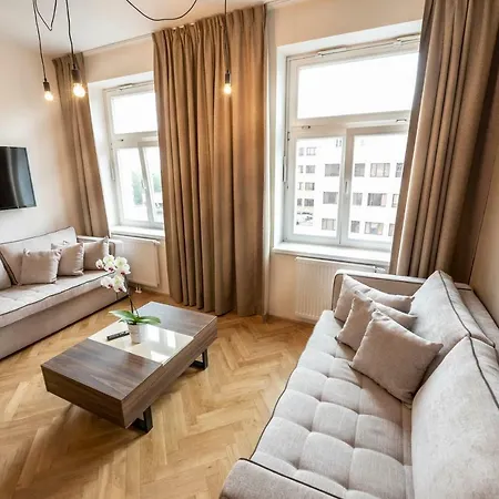 Apartment Letna Garden *
