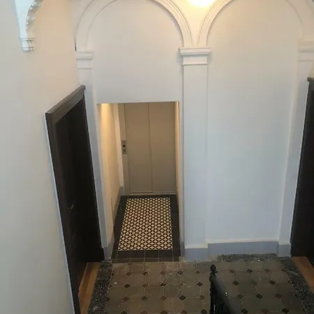 Apart-hotel Old Town Spirit 3*
