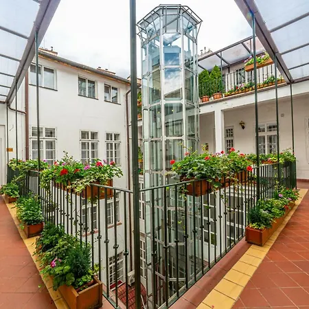 Hotel Salvator 3*