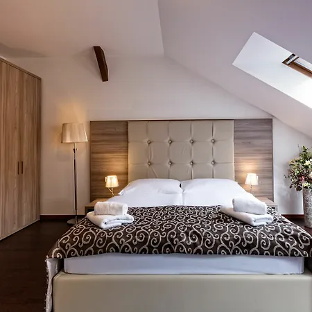Little King Old Town 3* Prag