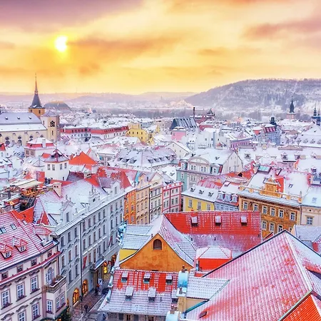 Wenceslas For 10 With Ac Apartament Praga