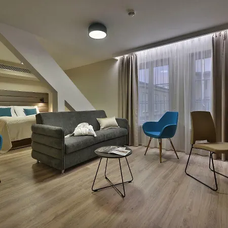 Ea New Town Szálloda 4*