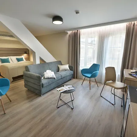 Ea New Town Szálloda Prága