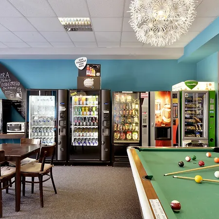 Plus Prague Hostel Hostel Πράγα