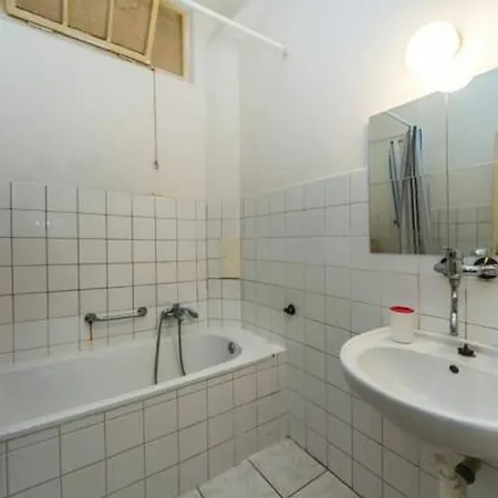 Hotel Welcome Aparthostel 2*