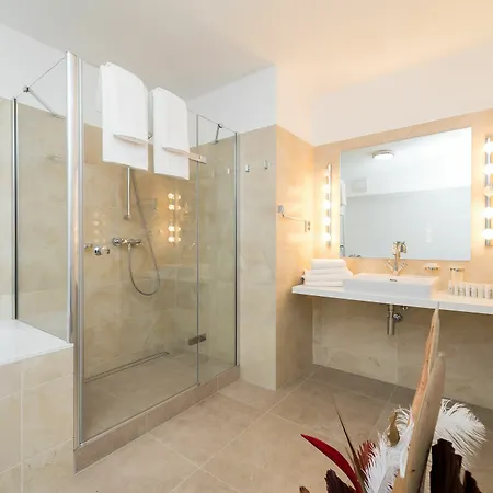 Empirent Avenue Apartment Prague