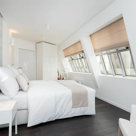 Apartment Empirent Avenue *