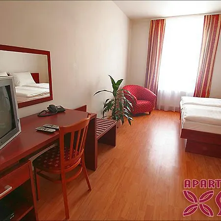 Aparthotel Susa 3*