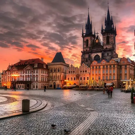 Spacious Near Wenceslas Square * Prague