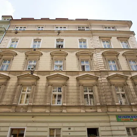 Royal Near River - Nek4th Apartment *