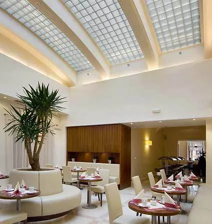 Hotell Maestro By Adrez
