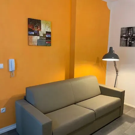La Casa Sul Fiume Apartment *