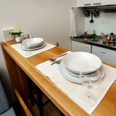 Zizkov Cosy Apartment Prague
