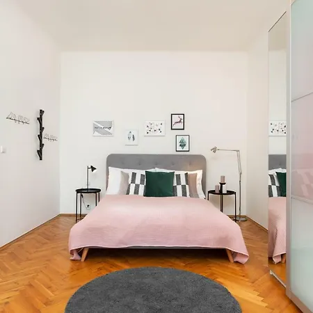 Apartment City Center Cozy *