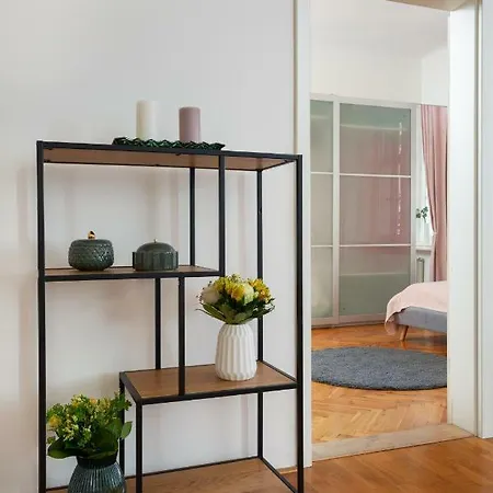Apartment City Center Cozy *