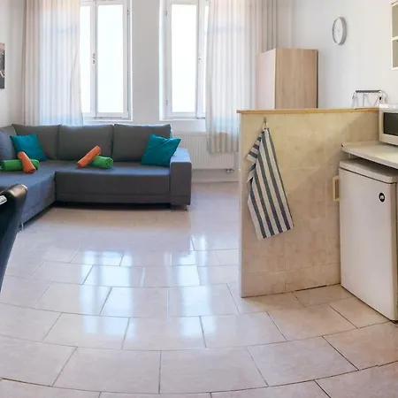 Penzion Apartments House Seifertova Praha