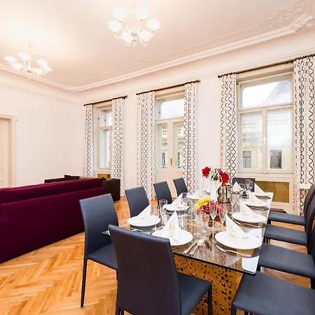 Aparthotel Grand Central Residence By Tkc Prague