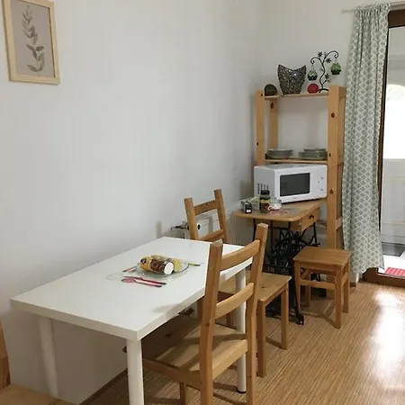 Eden Apartment