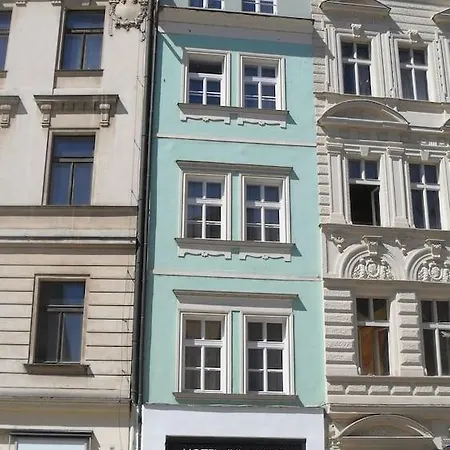 Jungmann 4* Prag