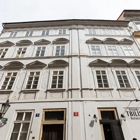 Apartment Charles Bridge Royal - Castle District Prag