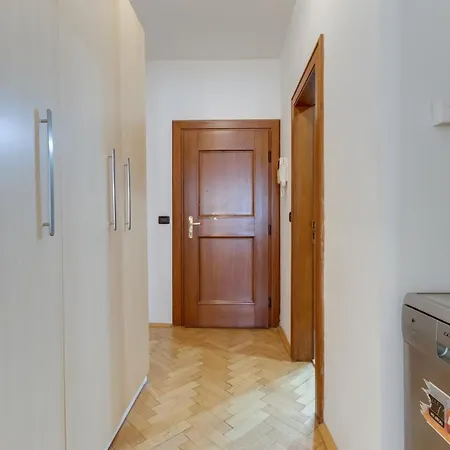 Charles Bridge Royal - Castle District Apartment