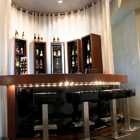 Hotel 987 Design