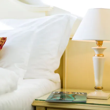 Hotel Luxury Family Royal Palace Praga
