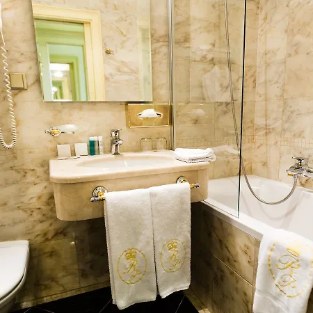 Luxury Family Royal Palace Hotel Praga