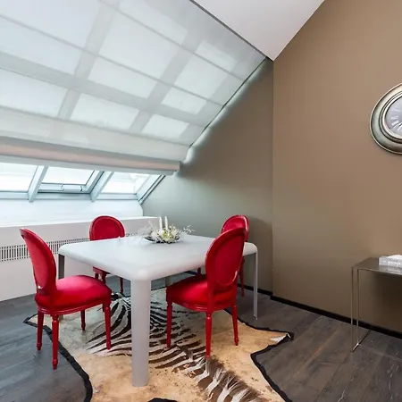 Grand Central Residence By Tkc 4* Prague