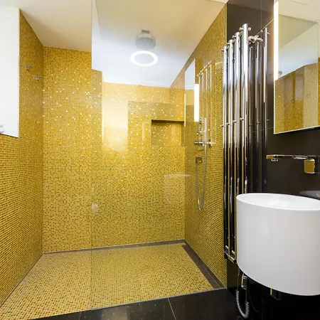 Aparthotel Grand Central Residence By Tkc Prague