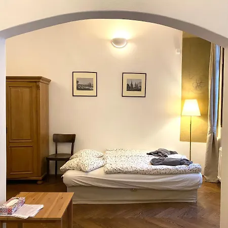 Apartamento Nerudova 36