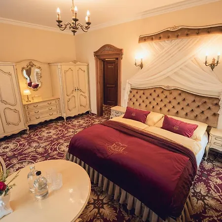 Szálloda Svatojansky Dvur 4*