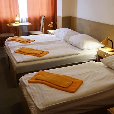 Fox Guest house 3*