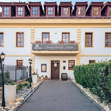 Svatojansky Dvur Prága
