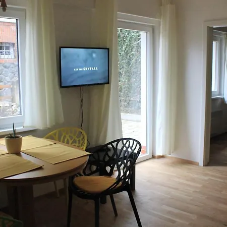 - Zbraslav, U Zamku Apartment Prague