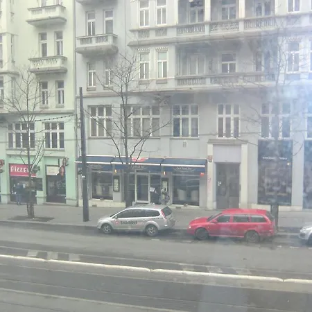 Homestay Hu Prague