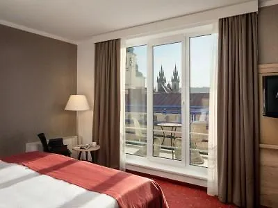 Astoria 4* Prague