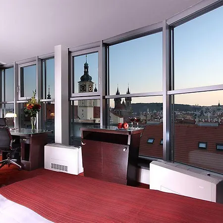 Hotel Astoria 4*