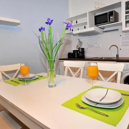 In Vinohrady Apartment