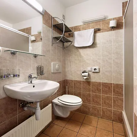 Hotell Golden Garni