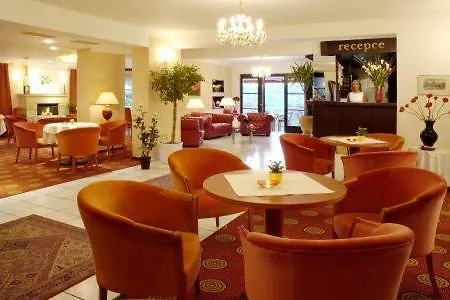 Hotel Monica