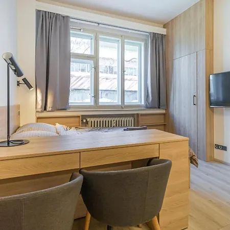 Business Andel, 10 Min To Centre, Netflix, Paid Parking * Prague