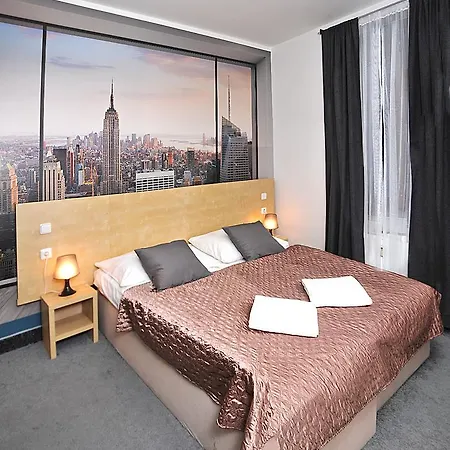 Andel Apartahotel 3*