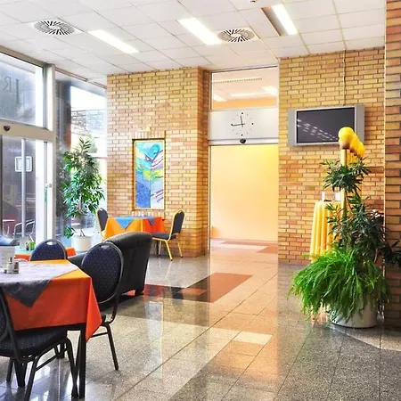 Hotel Olympik Congress 3*
