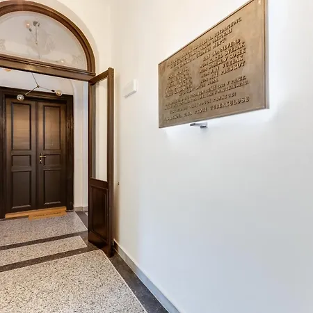 Kinskych Apartment Prague