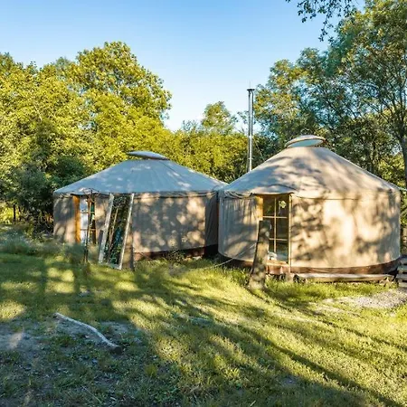 Jurta V Rokli Glamping