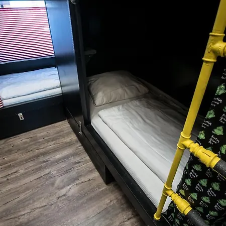 Hostel Brix