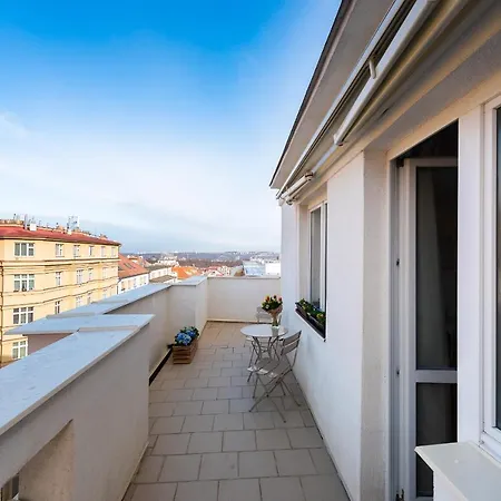 Bright Charming With Terrace, Parking & Airco. Apartmán *